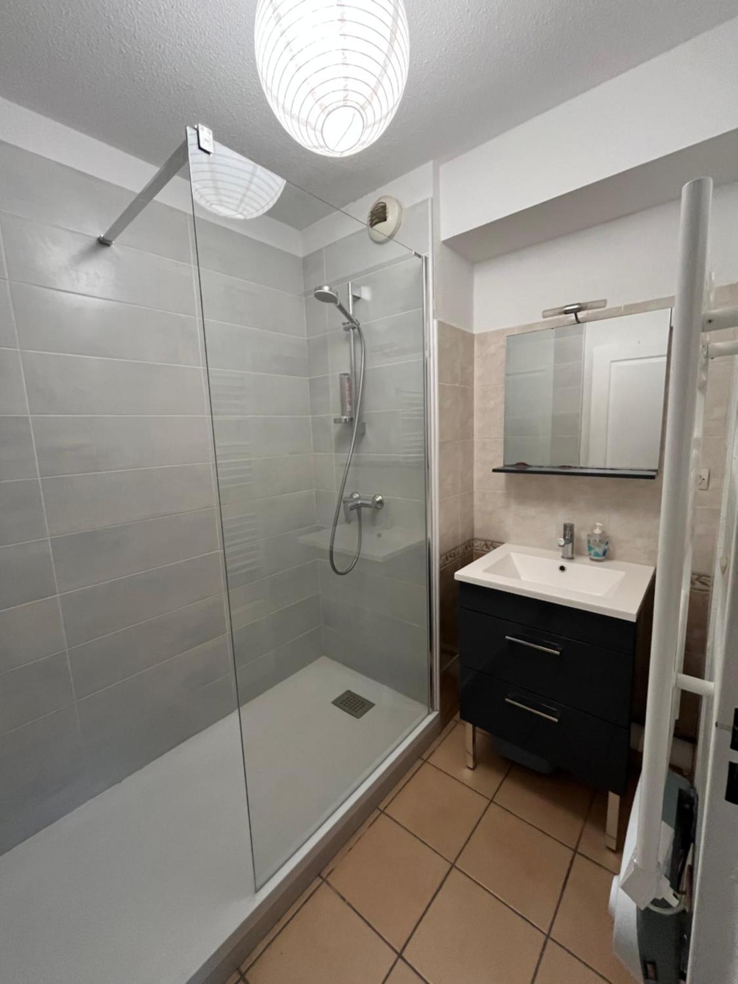 Beaux Arts T3 Duplex, Renove Lumineux + Garage Apartment Montpellier Ngoại thất bức ảnh
