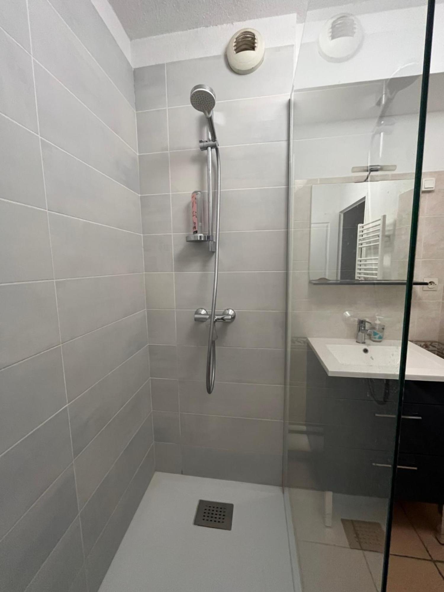 Beaux Arts T3 Duplex, Renove Lumineux + Garage Apartment Montpellier Ngoại thất bức ảnh